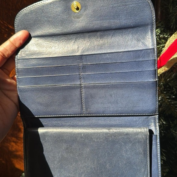 Vintage Coach Wallet - Picture 3 of 5